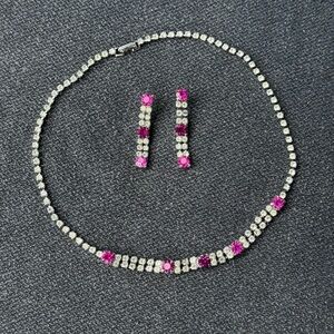 VINTAGE Zirconia Necklace and Earring Set in Rhinestone & Fuchsia